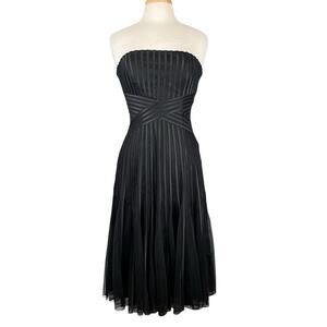 WHBM Black Tulle Strapless Pleated Cocktail Dress Womens 4 Fit Flare Formal LBD